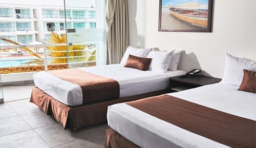 Room, Multiple Beds, Balcony