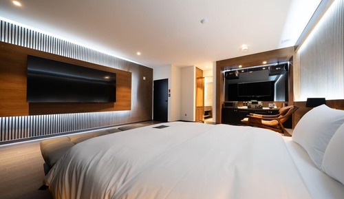 Suite Room