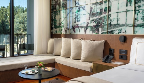 Premium Twin Room
