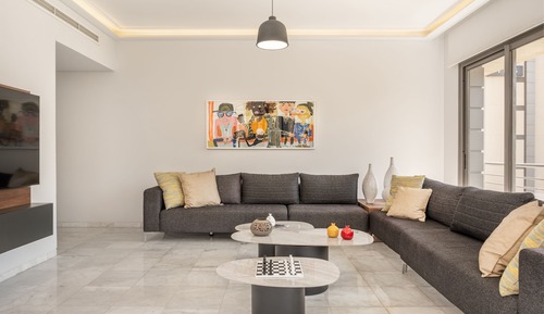 Premium Apartment