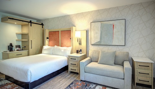 Family Room, 1 Queen Bed with Sofa bed, Balcony