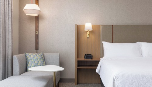 Standard Room, 1 King Bed