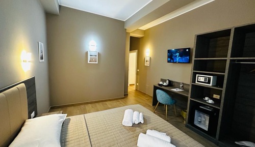 Superior Triple Room