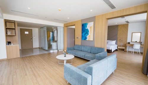 Executive Suite, Ocean View