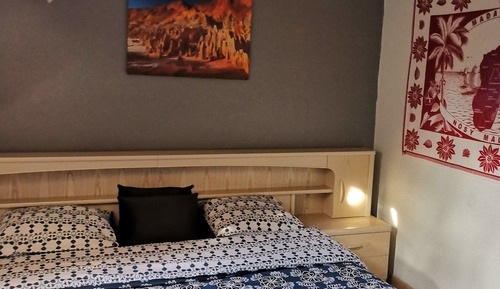 Signature Room