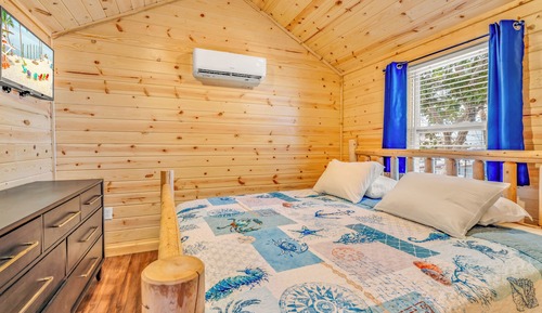 Deluxe Cabin
