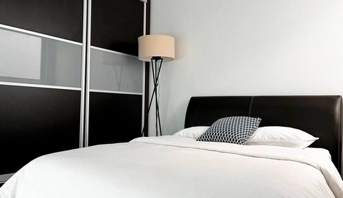 Premier Apartment