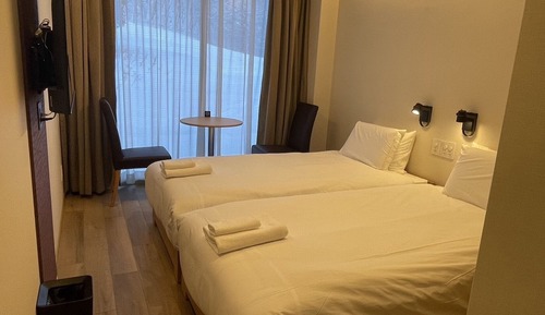 Economy Twin Room