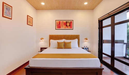 Executive Studio Suite
