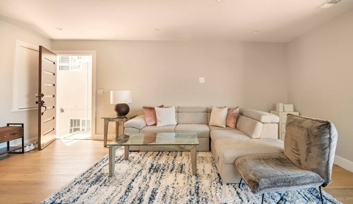 Premium Apartment