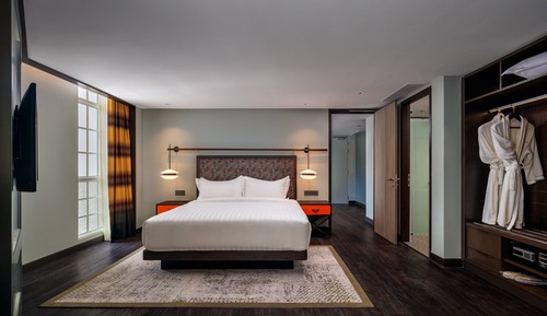 Premier Executive Suite