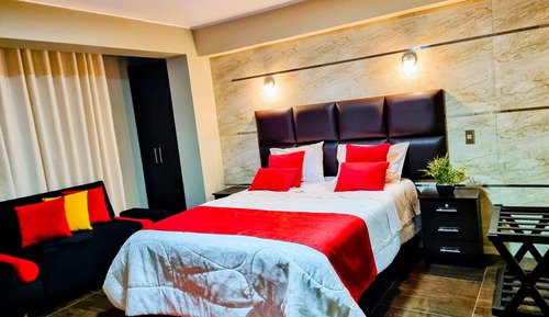 Executive Room