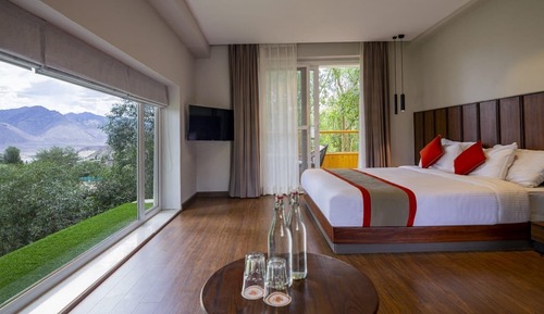 Executive Room