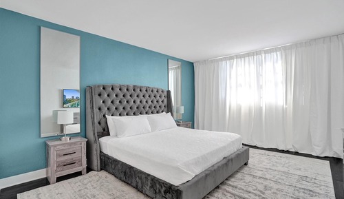 Design Apartment, 4 Bedrooms, Courtyard View
