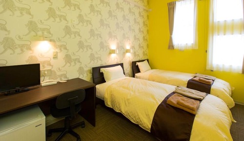 Basic Twin Room