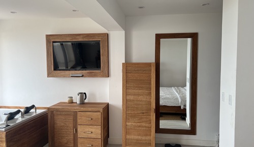 Deluxe Double Room Single Use, 1 King Bed, Beach View