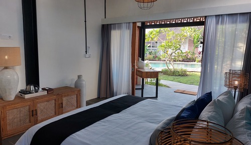 Superior Double or Twin Room, 1 King Bed, Terrace, Poolside