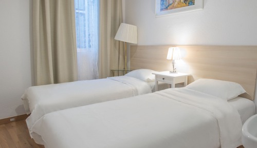 Economy Double or Twin Room, 2 Twin Beds