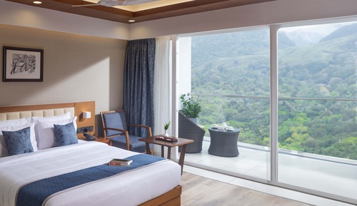 Luxury Suite, Valley View