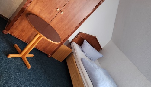 Basic Single Room