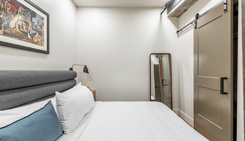 Luxury Suite, 1 King Bed with Sofa bed