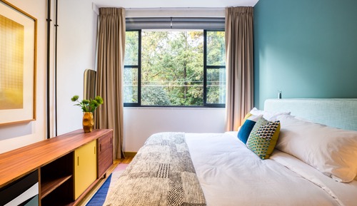 Junior Room, Terrace, Park View
