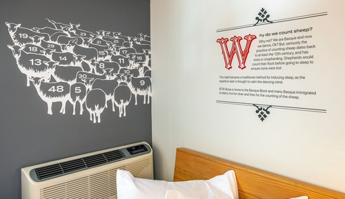 Double Room, 2 Queen Beds