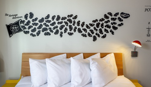 Double Room, 2 Queen Beds (Courtyard)