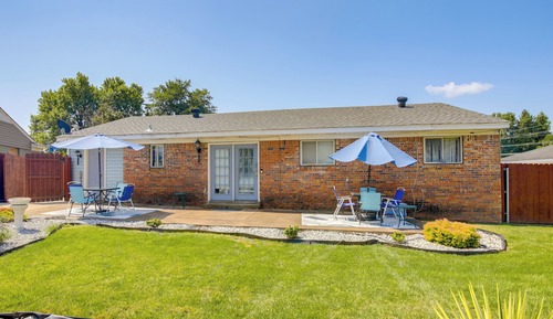 House (4 Bedrooms)