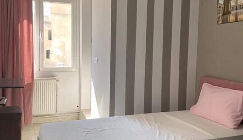 Standard Single Room, Smoking