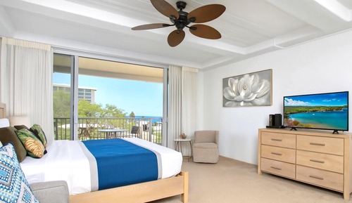 Condo (0 Bedroom)