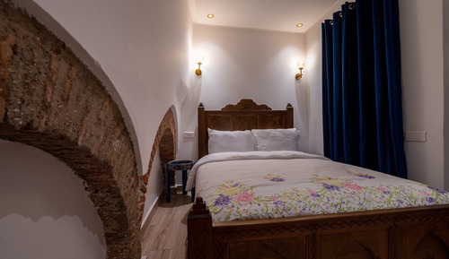Basic Double Room