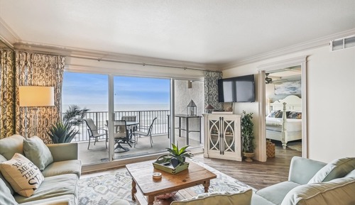 Condo, 2 Bedrooms