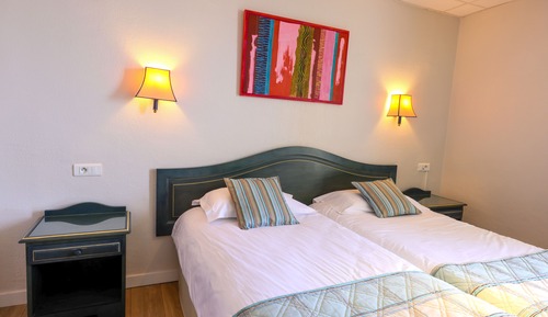 Standard Twin Room, Sea View