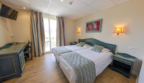 Standard Twin Room, Garden View
