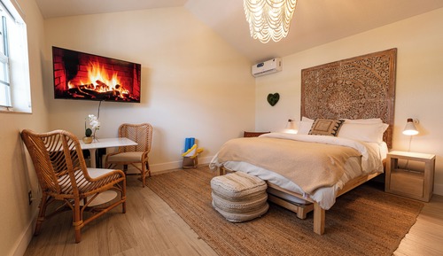 Deluxe Single Room