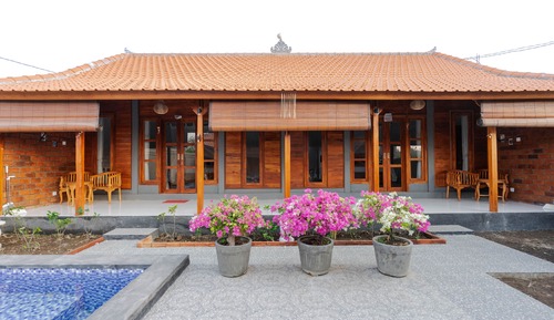 Deluxe Villa