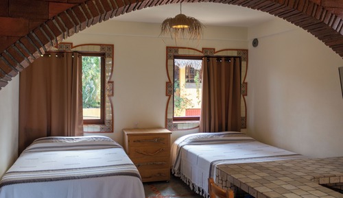 Oceanview Guesthouse, Manzanillo studio apartment