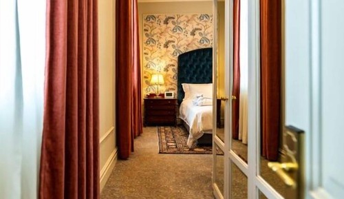 Premier Suite