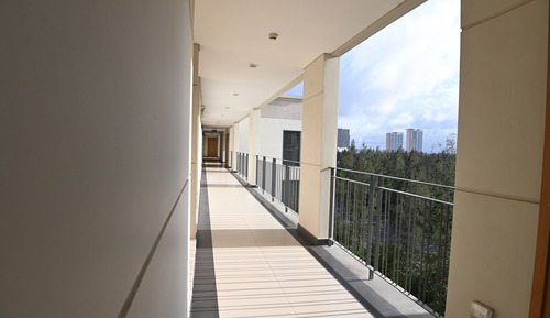 Superior Apartment, 2 Bedrooms, Poolside