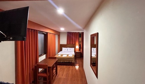 Honeymoon Room