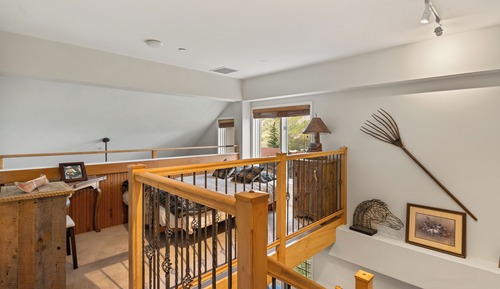 Deluxe Condo, 2 Bedrooms, Fireplace, Mountain View (Chamonix 47)