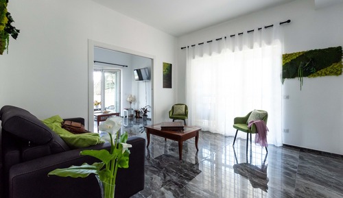 Luxury Apartment