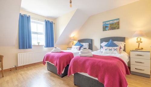 House, 3 Bedrooms