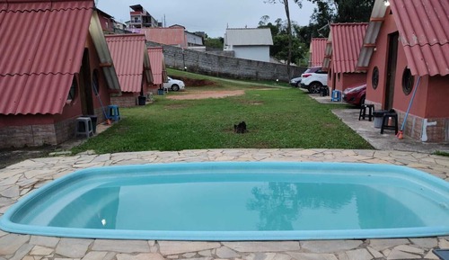 Basic Chalet