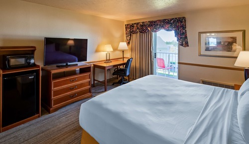 Suite, 1 King Bed, Jetted Tub, Non Smoking, Balcony
