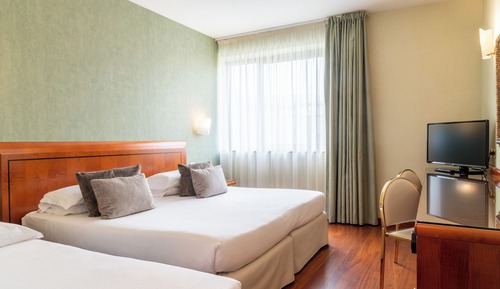 Superior Triple Room