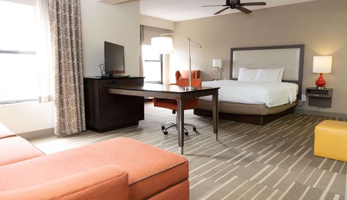 Suite, 1 King Bed, Non Smoking