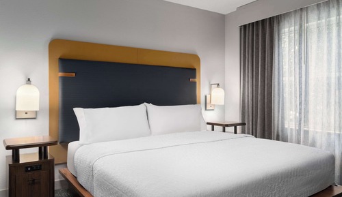 Classic Studio Suite, 1 King Bed with Sofa bed, Kitchen