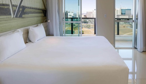 Standard Room, 1 Queen Bed
